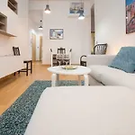 Family Apartment Patio&Swimming Pool In Center Malaga
